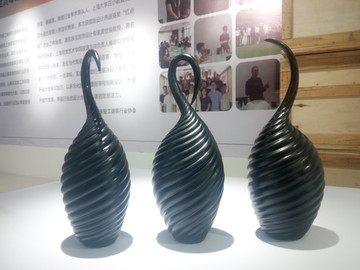 工艺美术品与美术品的审美辨析